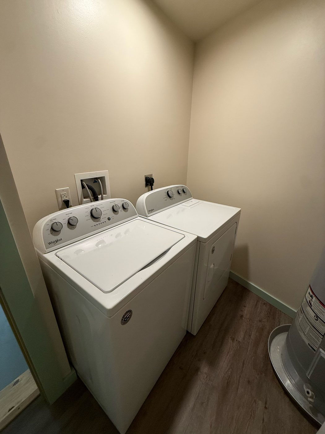 The Jewel washer and dryer